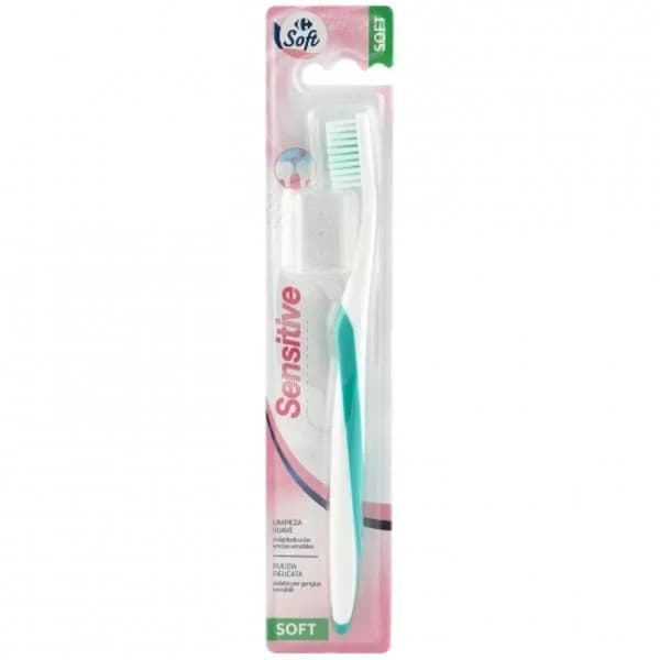 Cepillo de dientes suave adaptado a encías sensibles Sensitive Carrefour Soft 1 ud. - 1 ud - Imagen del producto en Findit