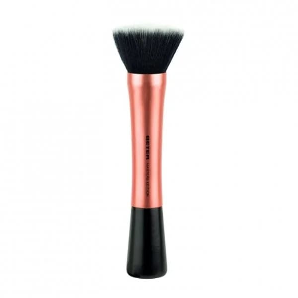 Brocha Flat Top Kabuki para maquillaje fluido Beter 1 ud. - 1 ud - Imagen del producto en Findit