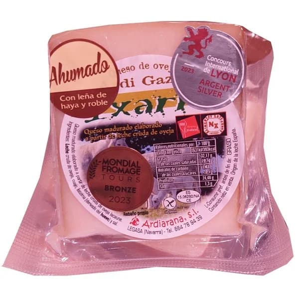 Queso de oveja ahumado artesano IXARRI, cuña aprox. 300 g - 1 ud - Imagen del producto en Findit