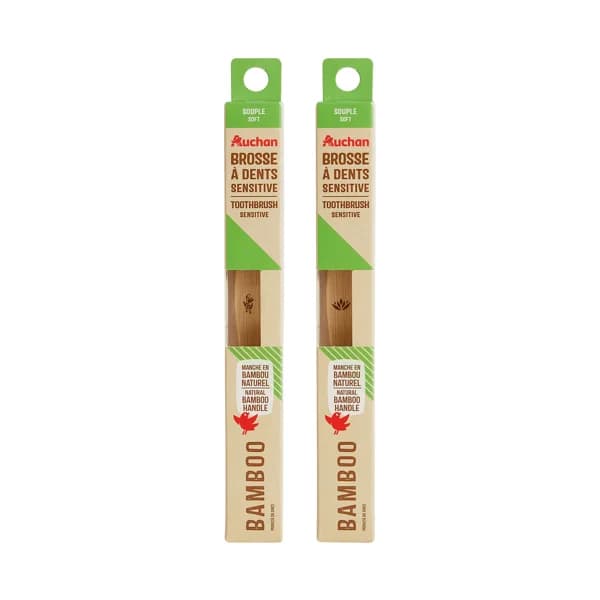 PRODUCTO ALCAMPO Cepillo de dientes con mango de bambú natural y cabezal con filamentos suaves. - 1 ud - Imagen del producto en Findit