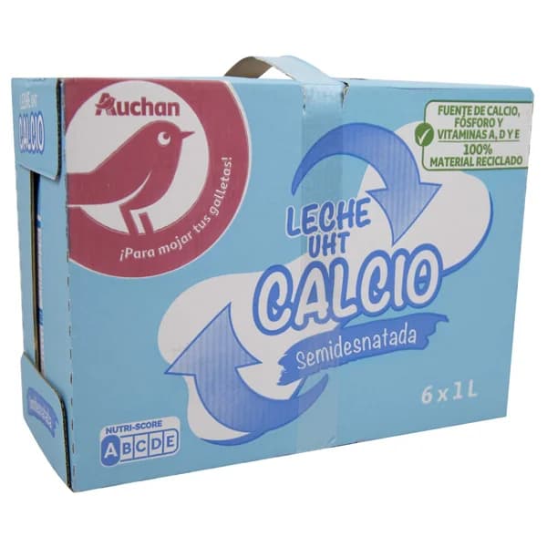 AUCHAN Leche semidesnatada de vaca, enriquecida con calcio 6 x 1 l. Producto Alcampo - 6 l - Imagen del producto en Findit