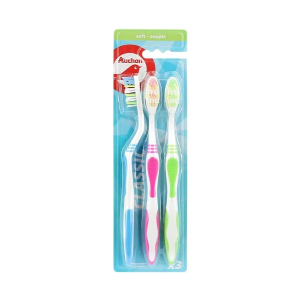 PRODUCTO ALCAMPO Cepillo dental clásico, con cabezal ovalado y filamentos blandos PRODUCTO ALCAMPO 3 uds. - 1 ud - Imagen del producto en Findit