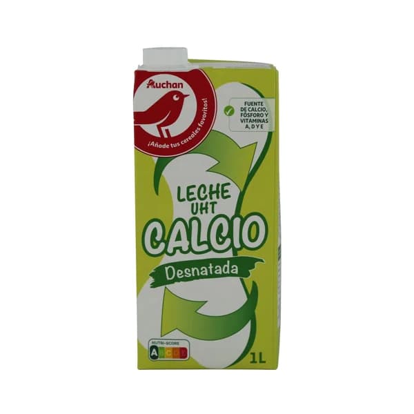 AUCHAN Leche desnatada de vaca con calcio 1 l. Producto Alcampo - 1 l - Imagen del producto en Findit